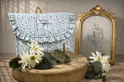Pochette élégante en tissu floral bleu