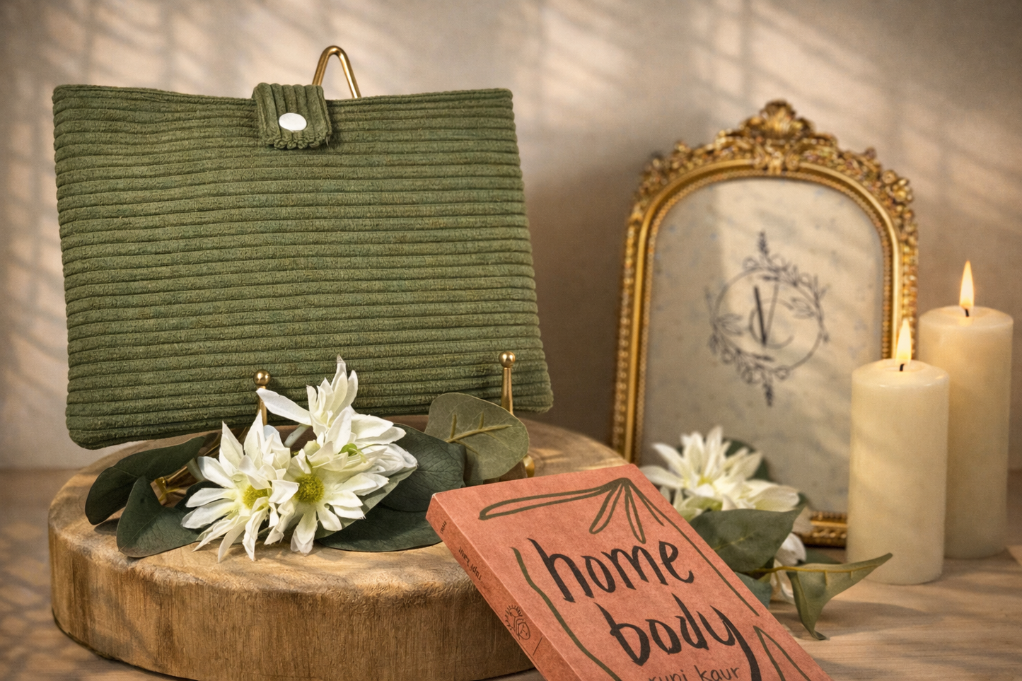 Pochette à livre en Velours Côtelé Kaki - Élégance Naturelle & Praticité