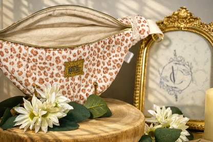 Sac banane et son porte-monnaie léopard - Élégance & praticité
